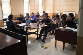 深入探索麻豆传媒学院：学术与实践相结合的影视人才培养基地