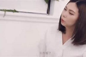 独家揭秘：麻豆传媒幕后花絮大曝光，精彩瞬间不容错过！