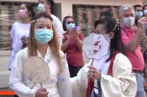 汉服文化与麻豆传媒的完美结合：传统与现代的交融之美