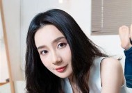 麻豆传媒宁洋子与久别重逢的感人故事，重温青春记忆